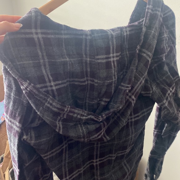 Tna plaid - Picture 2 of 3